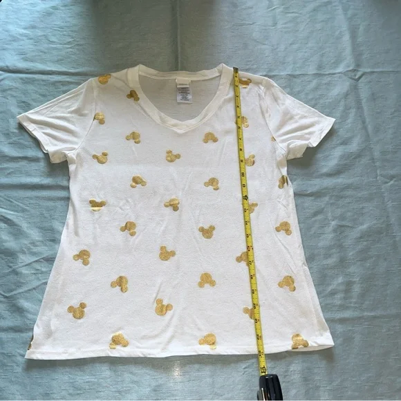 Disney White and Gold Women's Top Size Medium - Picture 4 of 8